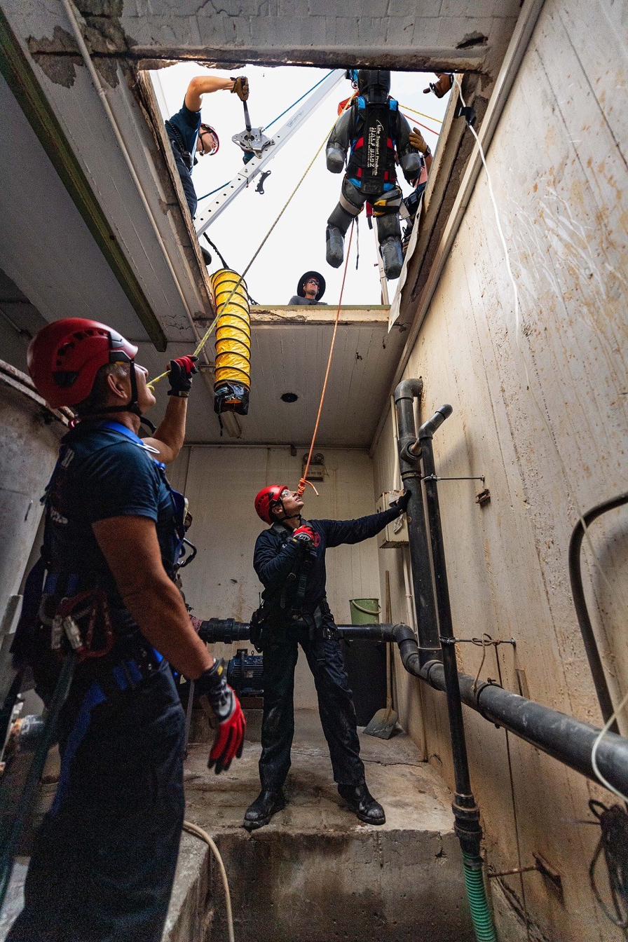 Complex confined space entry